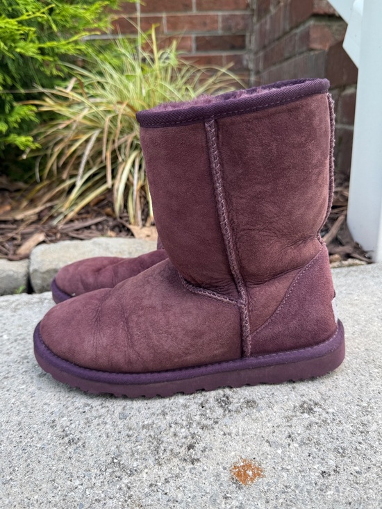 UGG Shoes - Vintage UGG Australia Purple Shearling Short Leather Snow Boots Size 6 Women’s